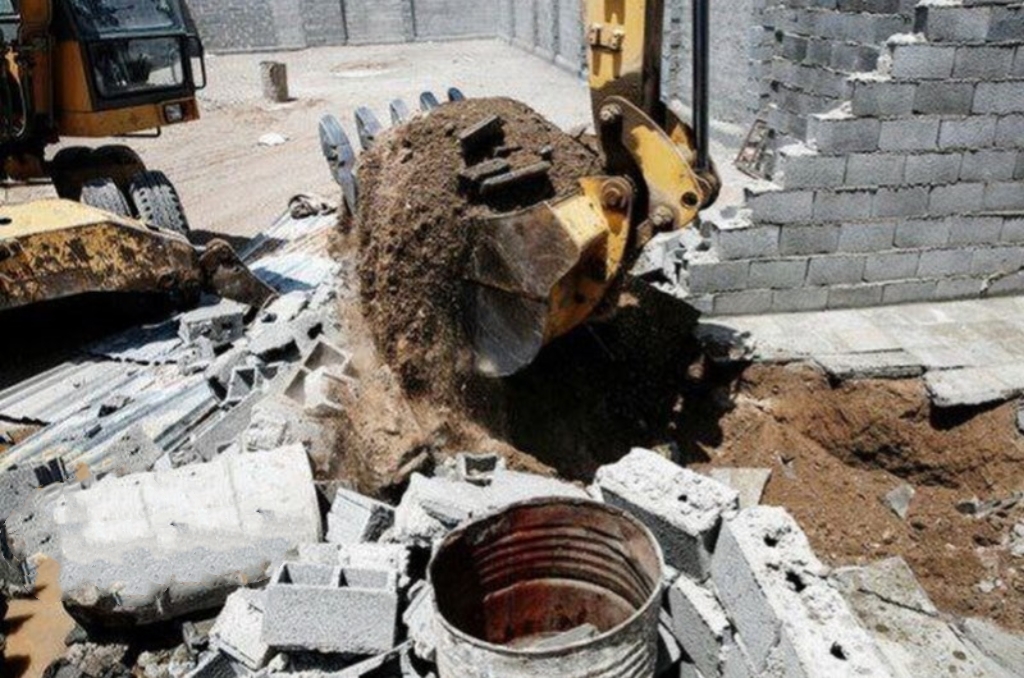 انهدام باند قاچاق سوخت در قشم/ دستگیری ۴ قاچاقچی و کشف ۲۲ هزار لیتر گازوئیل قاچاق