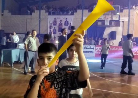 قهرمانی تیم بستکبال قشم و تلنگری به مسئولین