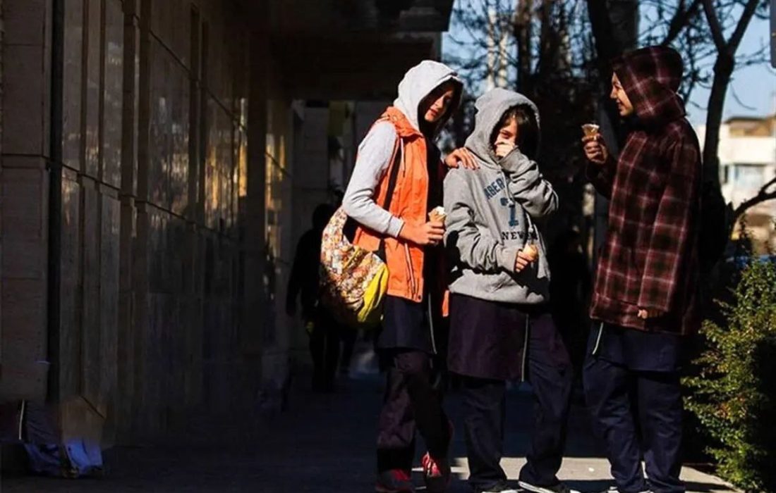 جستاری بر استراتژی‌های تعاملی بامتولدین دهه هشتاد در محیط کسب و کار/ زورآزمایی با نسل ساختارشکن