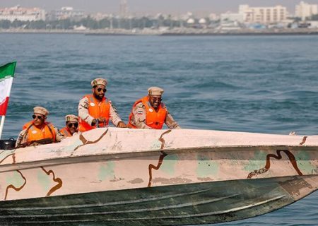 کشف ۱۶۰ میلیاردی کالای قاچاق در آب‌های قشم/ ۱۱ دستگاه ماینر توقیف شد