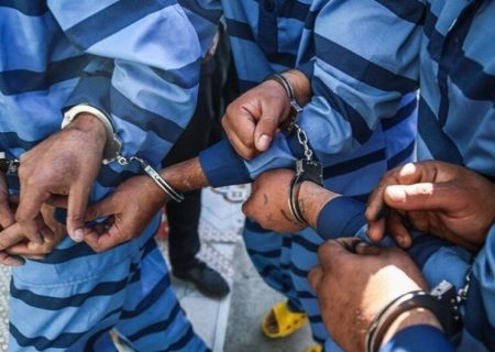 انهدام باند کلاهبرداری ۱۰۰۰ ميلياردی در هرمزگان/ ۱۲ نفر دستگير شدند
