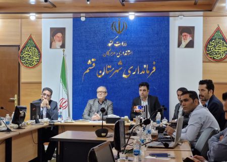 افتتاح و کلنگ‌زنی ۶۱ پروژه عمرانی و خدماتی در قشم به ارزش ۱۲۲۲ میلیارد تومان