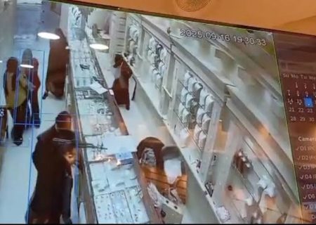 سارقان مسلح طلافروشی درگهان دستگیر شدند