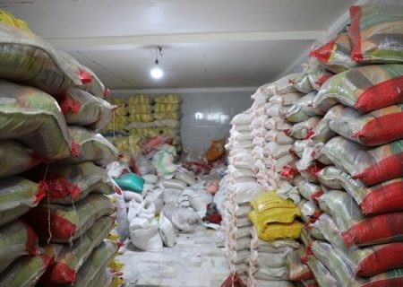 انبار برنج و عدس ۵۳۰ میلیاردی در بندرعباس لو رفت