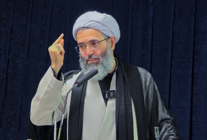 امام جمعه قشم: مناطق روستایی نباید در سایه توسعه شهری فراموش شوند