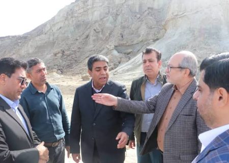 بازدید مسئولان از روستای طولا/ ارزیابی وضعیت و تسریع در کمک‌رسانی